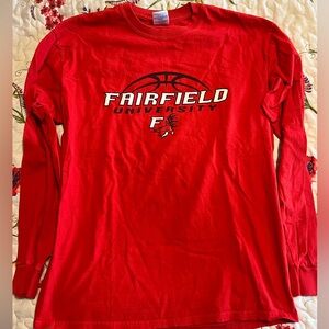Fairfield University long sleeve, M - perfect for college admissions bed party